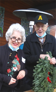 Sammamish Volunteer Wreath  Making; 2021